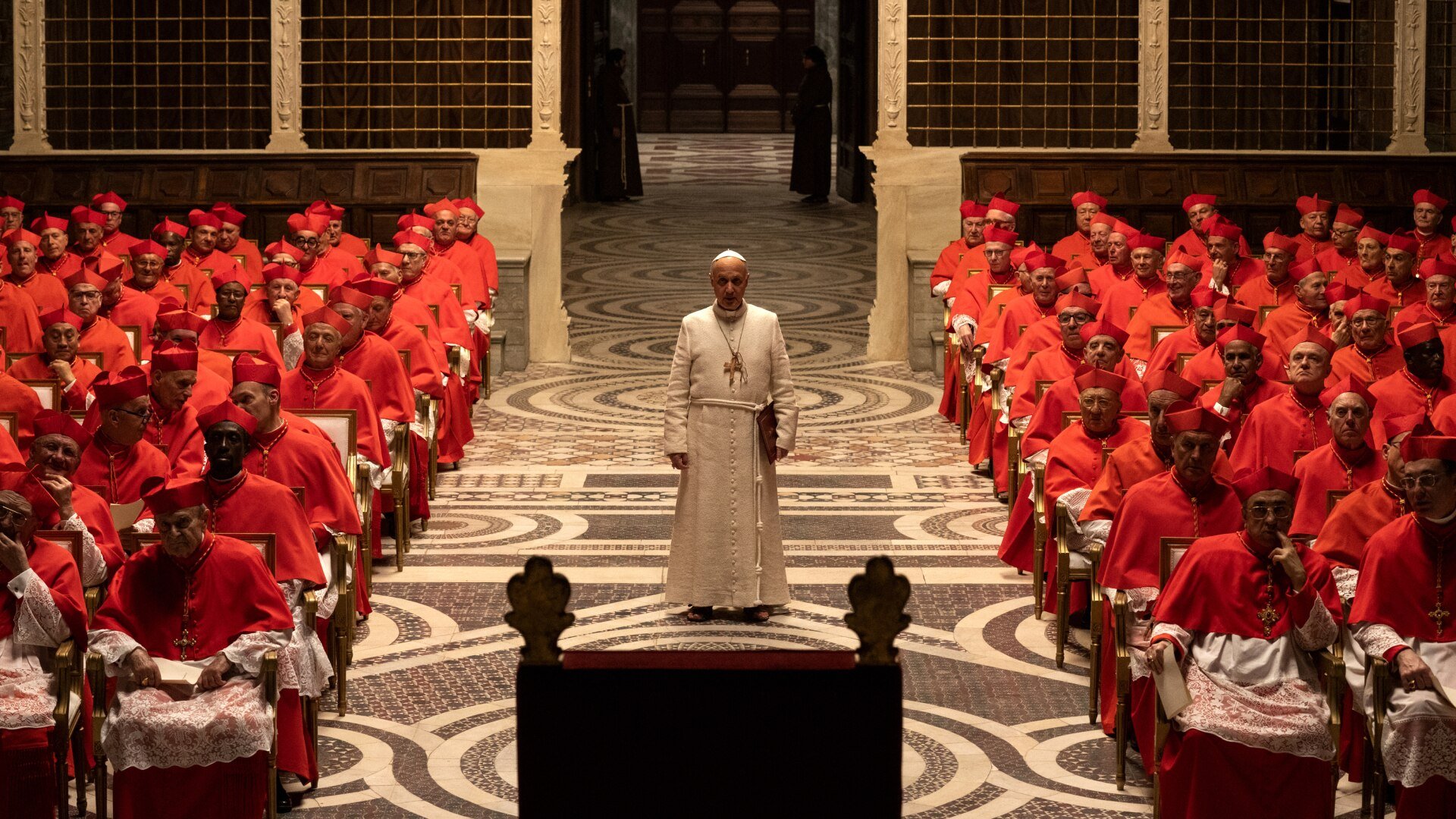 Новый папа первый. Молодой папа Кардинал Войелло. Паоло Соррентино новый папа.